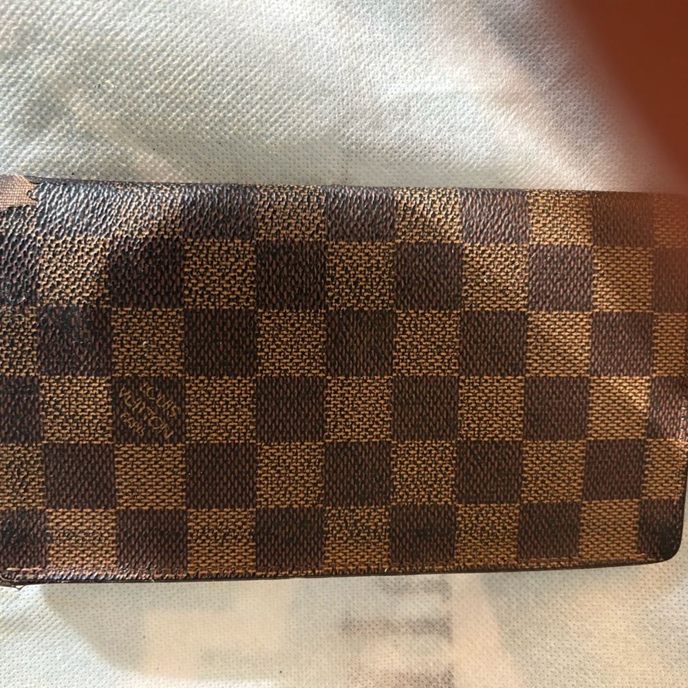 Louis Vuitton Bifold Wallet for Unisex